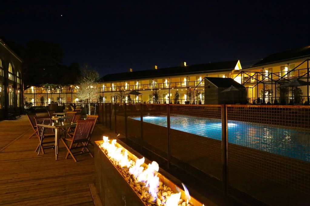 Cavalry Court, By Valencia Hotel Collection College Station Eksteriør bilde